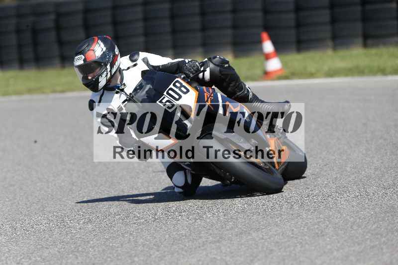 /43 08.08.2025 Discover the Bike ADR/Race 3 rot/508